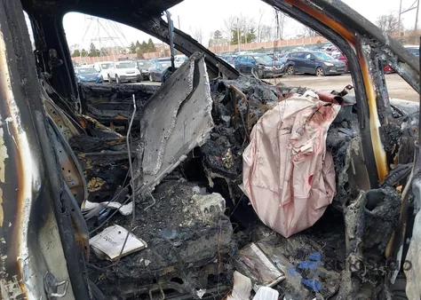 2023 Chrysler Voyager Lx z USA, uszkodzony, nr VIN 2C4RC1CG9PR587845